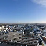 Metropol, Whg 272, Landseite Mit Blick